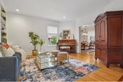 84 Cedar St, Millburn Twp., NJ 07041 - Photo 5