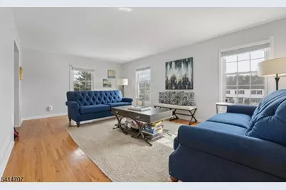 580 Heritage Rd, Long Hill Township, NJ 07946 - Photo 5