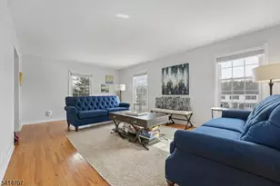 580 Heritage Rd, Long Hill Township, NJ 07946 - Photo 5