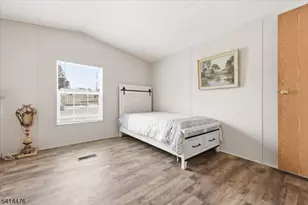 28 Daniel Ln, Rockaway, NJ 07866 - Photo 5