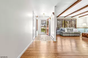 26 Winding Way, Holland Township, NJ 08848 - Photo 3