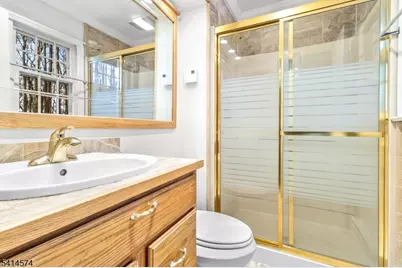 26 Winding Way, Holland Township, NJ 08848 - Photo 13