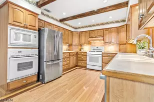 26 Winding Way, Holland Township, NJ 08848 - Photo 7