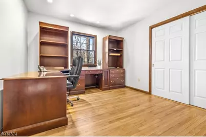 26 Winding Way, Holland Township, NJ 08848 - Photo 9