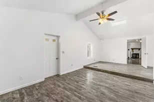 28 Butler St, Clifton, NJ 07011 - Photo 7