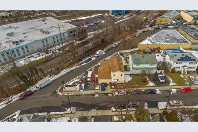 28 Butler St, Clifton, NJ 07011 - Photo 31