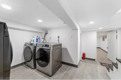 28 Butler St, Clifton, NJ 07011 - Photo 17