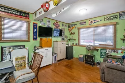 203 Powderhorn Dr, Lopatcong Township, NJ 08865 - Photo 23