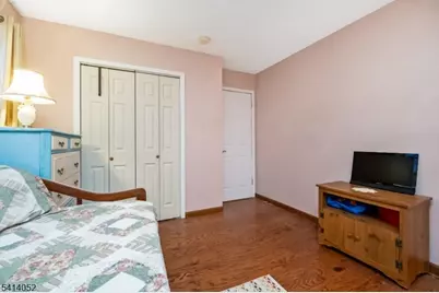 203 Powderhorn Dr, Lopatcong Township, NJ 08865 - Photo 33