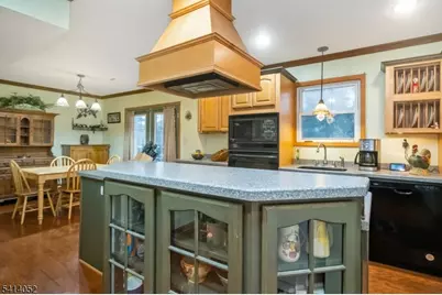 203 Powderhorn Dr, Lopatcong Township, NJ 08865 - Photo 19