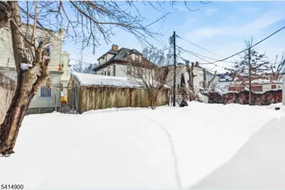 16 Ingraham Pl, Newark, NJ 07108 - Photo 7