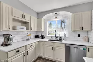 917 Fernwood Ave, Plainfield, NJ 07062 - Photo 17