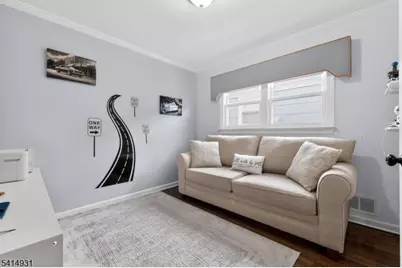 186 Fabyan Pl, Newark, NJ 07112 - Photo 5