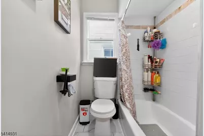 186 Fabyan Pl, Newark, NJ 07112 - Photo 21