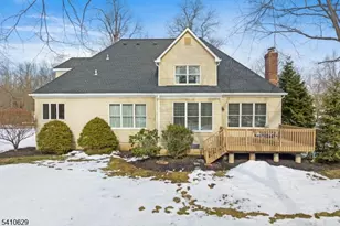 85 Catskill Ct, Montgomery Township, NJ 08502 - Photo 3