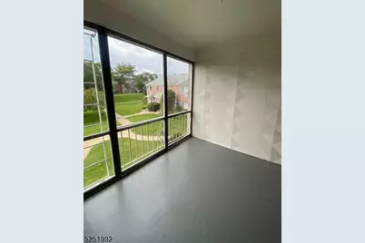 806 Morris Tpke #4G5, Millburn, NJ 07078 - Photo 7