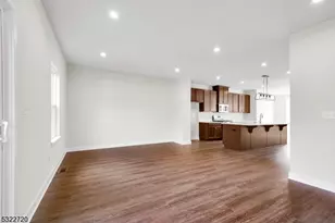 3 Peckwell St, Mount Olive, NJ 07828 - Photo 9