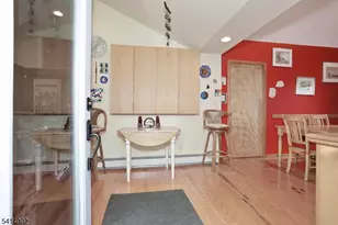 390 Lakeview Ave, Ringwood, NJ 07456 - Photo 5