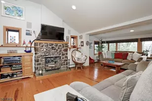 390 Lakeview Ave, Ringwood, NJ 07456 - Photo 7