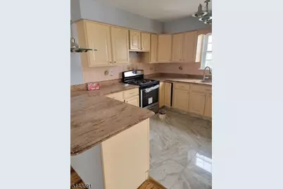 232 Amity St 2nd #1, Elizabeth, NJ 07202 - Photo 9