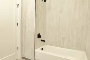 536-540 Central Ave Unit, Newark, NJ 07107 - Photo 15