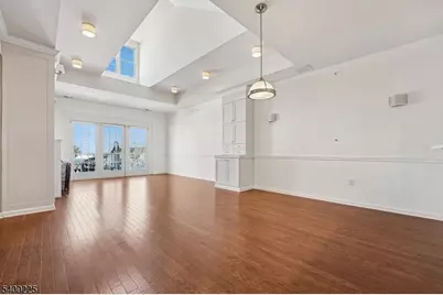 104 Quarry Dr, Woodland Park, NJ 07424 - Photo 7