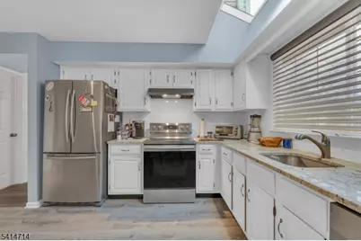 74 Academy Court, Bedminster Township, NJ 07921 - Photo 11