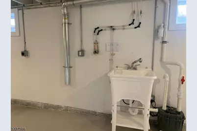 3027 Valley Rd, Bernards Township, NJ 07920 - Photo 15