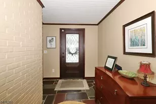 19 Munsee Dr, Cranford Township, NJ 07016 - Photo 5