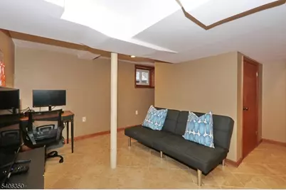 19 Munsee Dr, Cranford Township, NJ 07016 - Photo 37