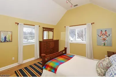 19 Munsee Dr, Cranford Township, NJ 07016 - Photo 27