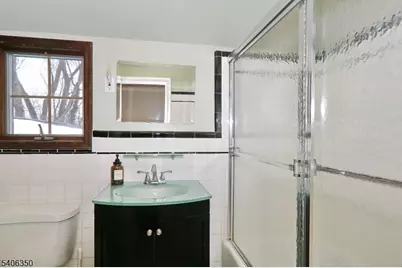 19 Munsee Dr, Cranford Township, NJ 07016 - Photo 29