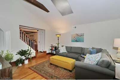 19 Munsee Dr, Cranford Township, NJ 07016 - Photo 13