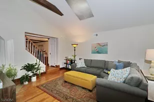 19 Munsee Dr, Cranford Township, NJ 07016 - Photo 13