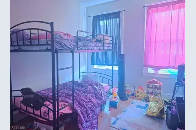 307 Clinton Pl, Newark, NJ 07112 - Photo 5