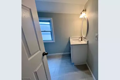 28 Harmony St, North Plainfield, NJ 07060 - Photo 15