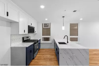 37 S 7th St #3, Newark, NJ 07107 - Photo 5