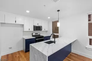 37 S 7th St, Newark, NJ 07107 - Photo 13