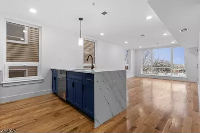 37 S 7th St #3, Newark, NJ 07107 - Photo 9