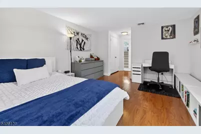 236 White Oak Ridge Rd, Millburn Twp., NJ 07078 - Photo 33