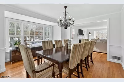 236 White Oak Ridge Rd, Millburn Twp., NJ 07078 - Photo 17