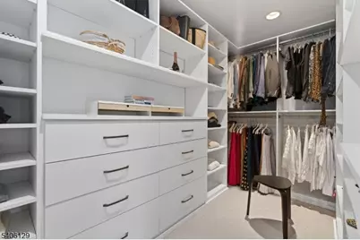 236 White Oak Ridge Rd, Millburn Twp., NJ 07078 - Photo 23