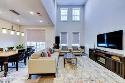 736 Station Rd, Dunellen, NJ 08812 - Photo 7