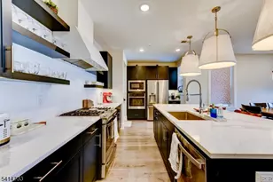 736 Station Rd, Dunellen, NJ 08812 - Photo 17