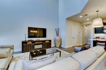 736 Station Rd, Dunellen, NJ 08812 - Photo 11