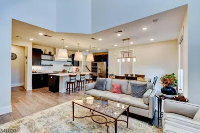 736 Station Rd, Dunellen, NJ 08812 - Photo 15