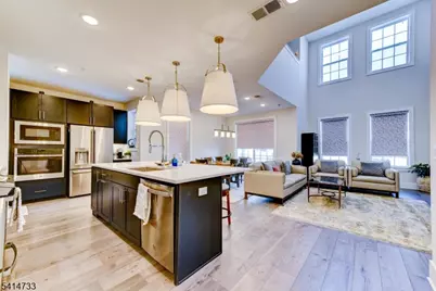 736 Station Rd, Dunellen, NJ 08812 - Photo 5