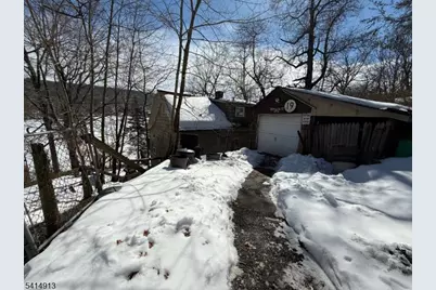 19 Up Grnwd Rd, West Milford, NJ 07421 - Photo 1