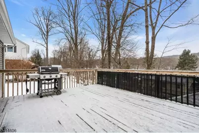 31 Weir Pl, Ringwood, NJ 07456 - Photo 37