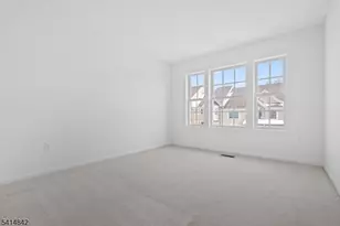 26 Birchwood Ln, North Haledon, NJ 07508 - Photo 21